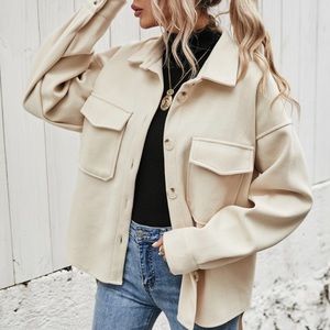 Boyfriend oversized shachet jacket cream